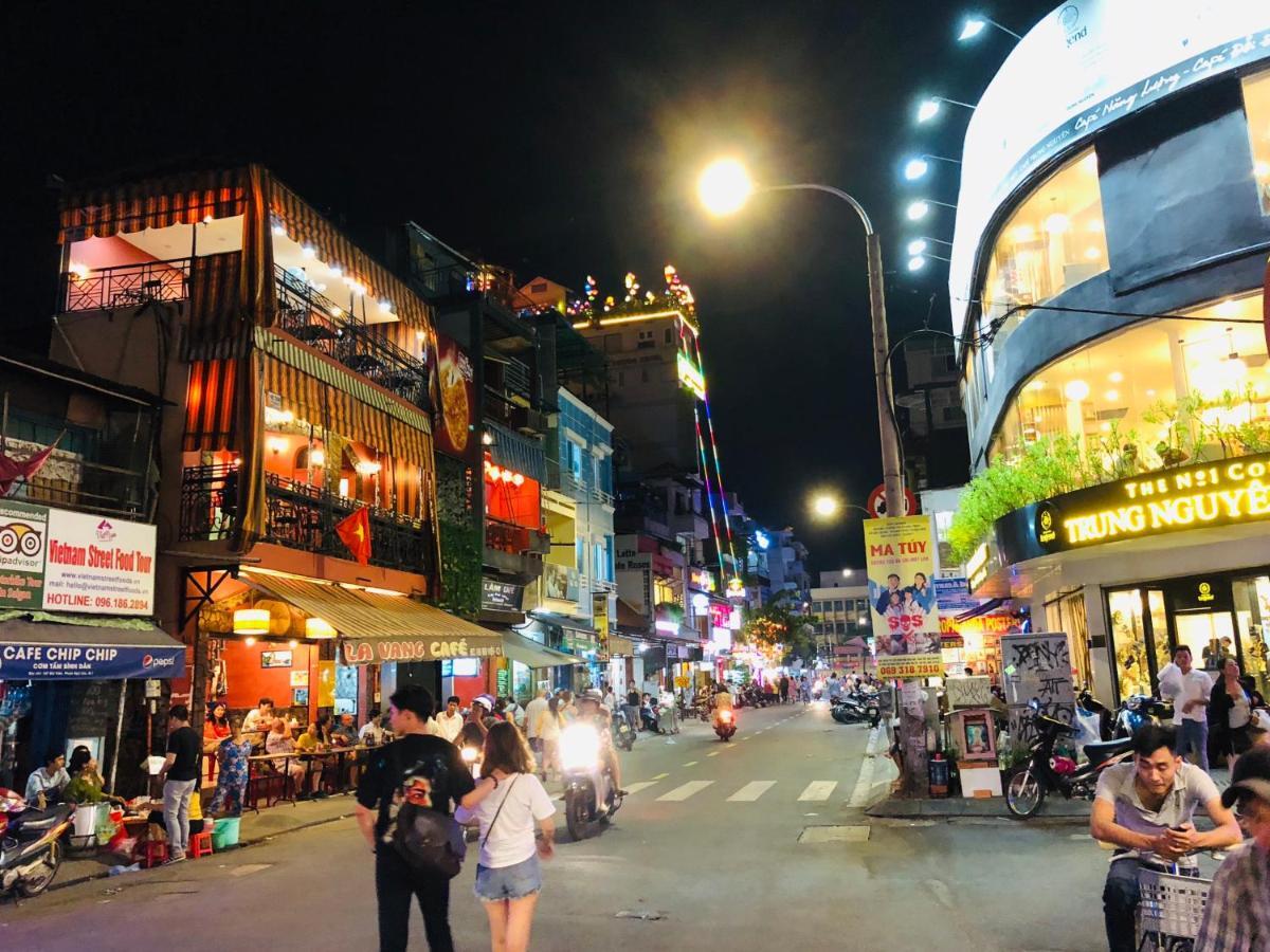 Futuristic Inn Ho-Chi-Minh-Stadt Exterior foto